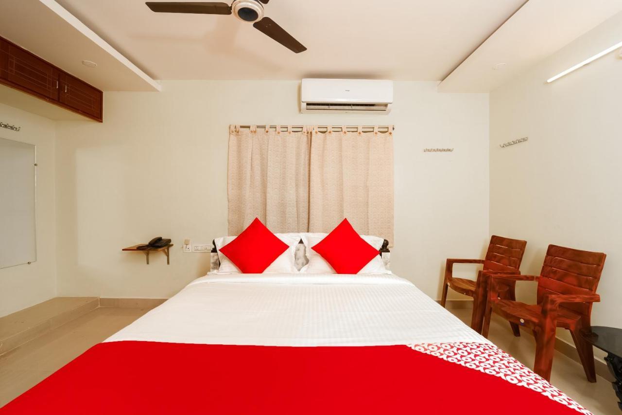 Oyo 26234 Annapurna Nilayam Hotel Vijayawada Exterior photo